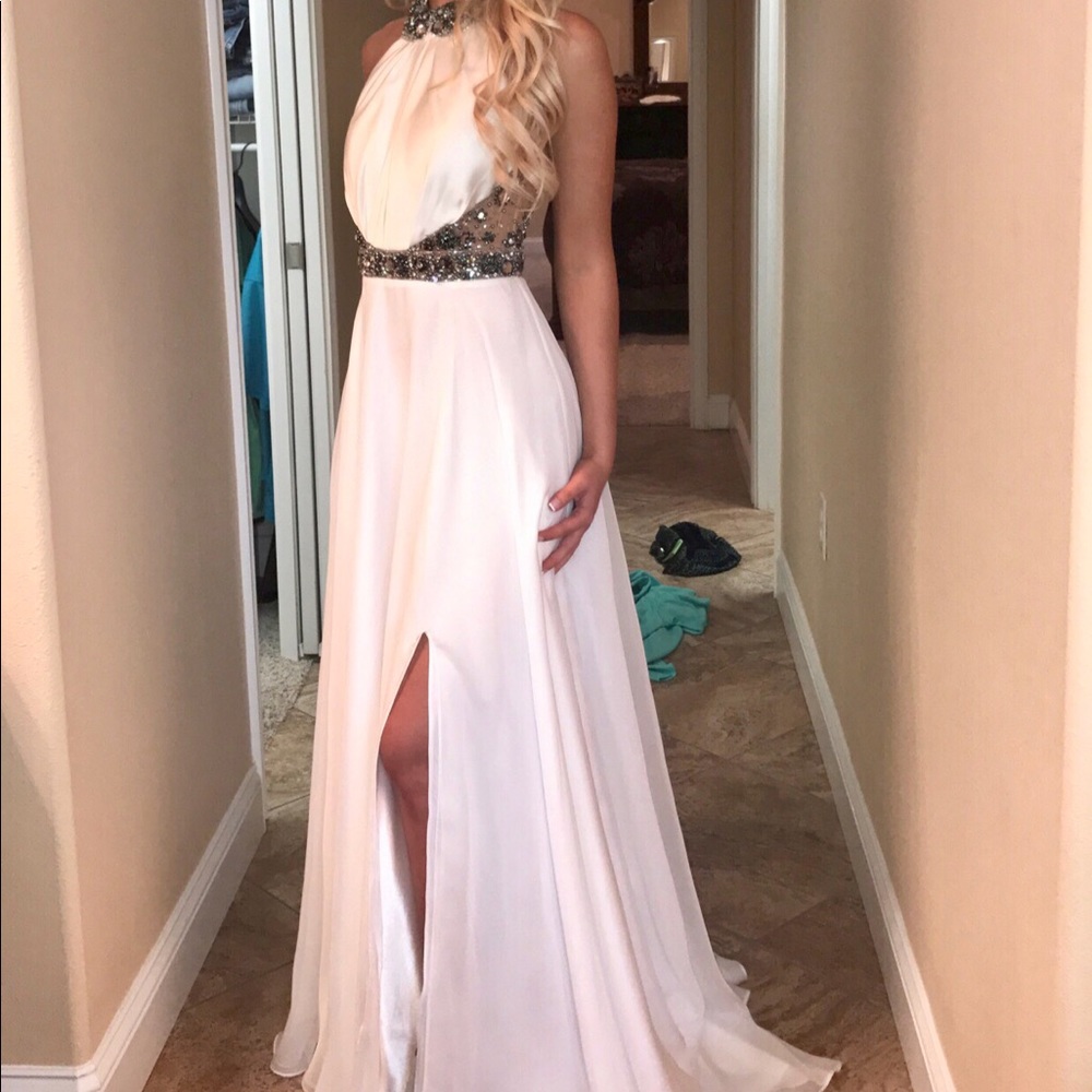 Ashley Lauren